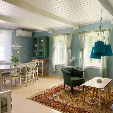 Former Vicarage On Nyord Close To The Sea Apartman Stege