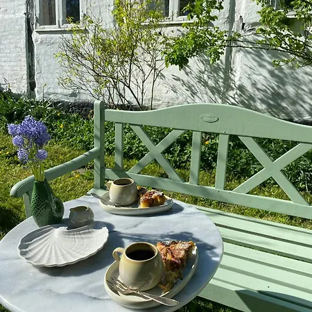 Lejlighed Former Vicarage On Nyord Close To The Sea